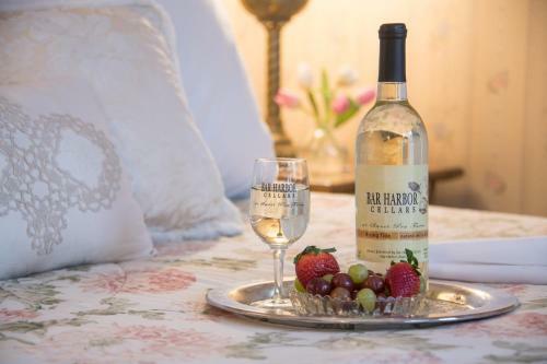 Bed & Breakfast Mira Monte Inn & Suites