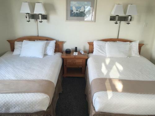 Sea Cliff House Motel