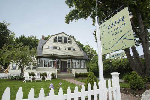 Bed & Breakfast Inn On Shore Road