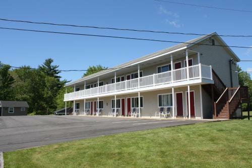 Posada Coast Village Inn And Cottages
