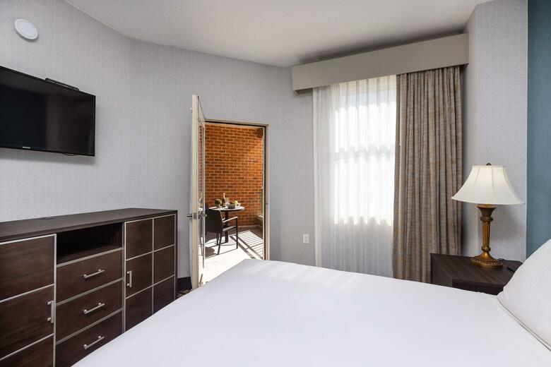 Inn At The Colonnade Baltimore - A Doubletree By Hilton Hotel