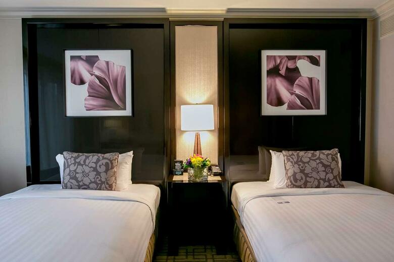 Hotel Royal Sonesta Harbor Court Baltimore