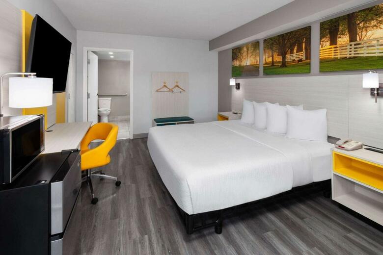 Posada Knights Inn Baltimore West