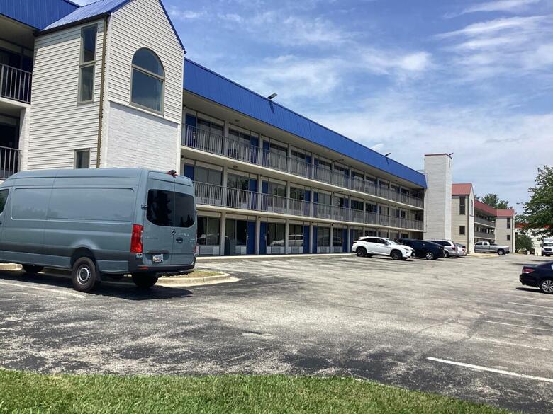 Posada Knights Inn Baltimore West