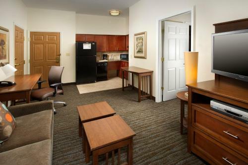 Hotel Staybridge Suites Baltimore Bwi Airport