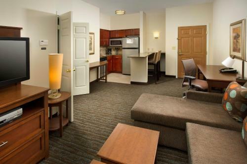 Hotel Staybridge Suites Baltimore Bwi Airport