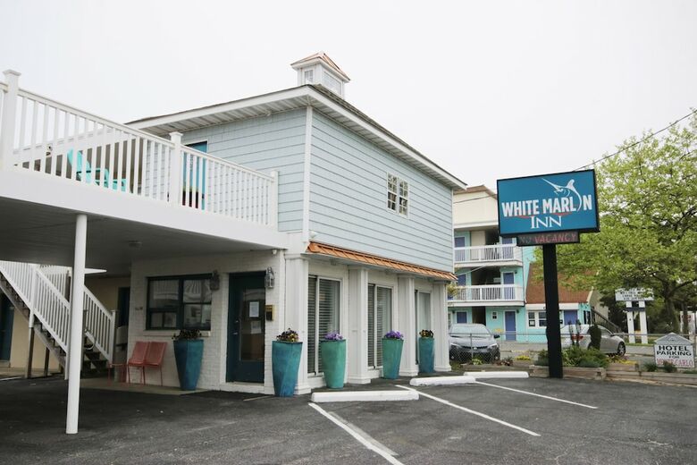Posada White Marlin Inn