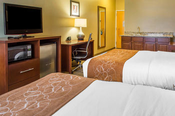 Hotel Comfort Suites Waldorf