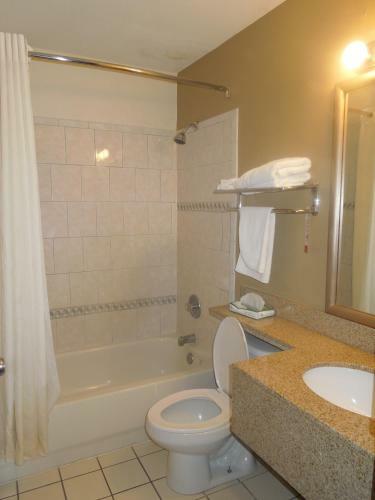 Super 8 Motel Waldorf
