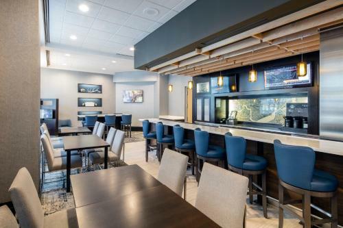 Hotel Courtyard By Marriott Boston Brookline