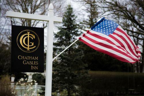 Bed & Breakfast Chatham Gables Inn