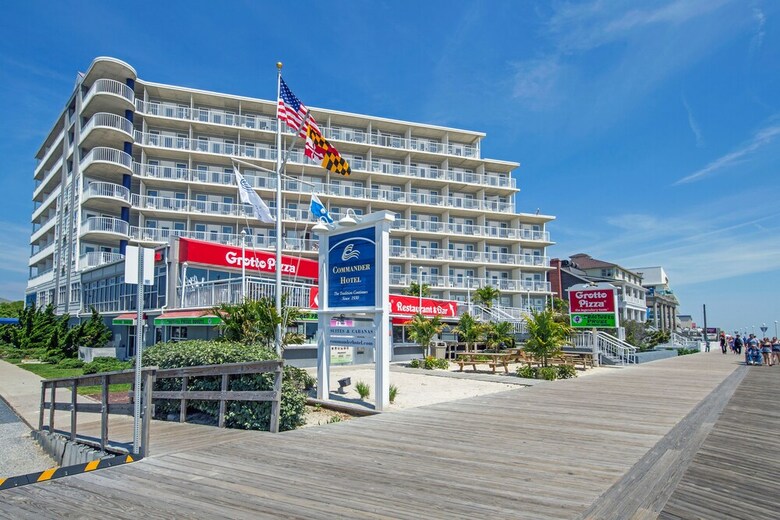 Commander Hotel