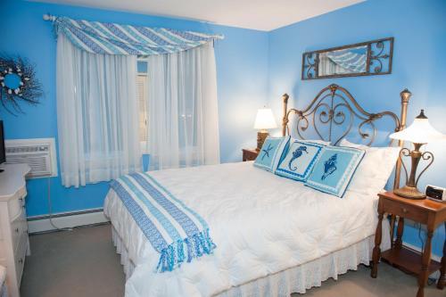 Cranberry Manor B&B
