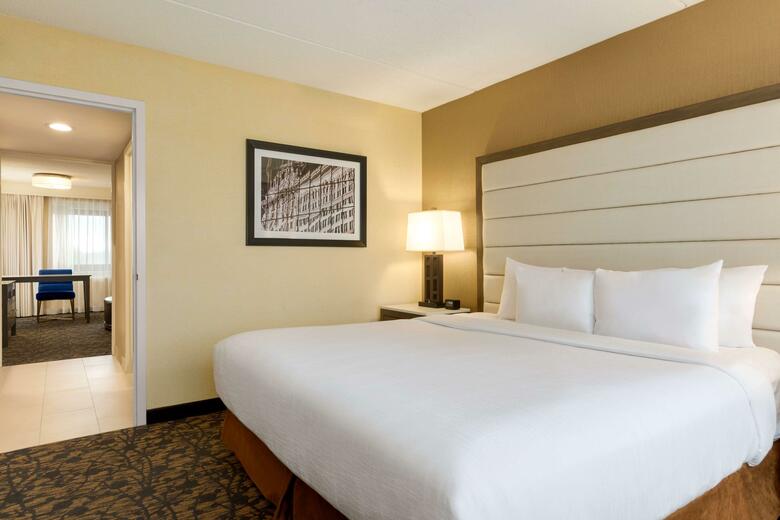 Hotel Embassy Suites Boston/waltham
