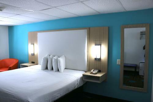 Castle Dawn Motel