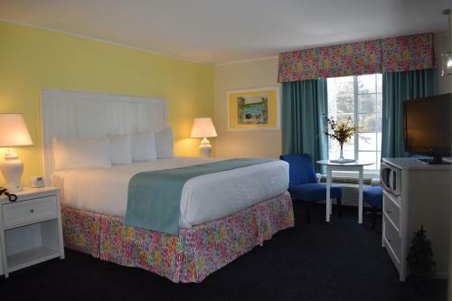 Hotel Breakers Resort - Lakeside