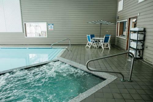 Hotel Breakers Resort - Lakeside