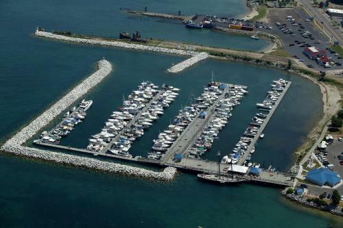 Hotel Breakers Resort - Lakeside