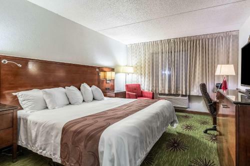 Hotel Quality Inn & Suites