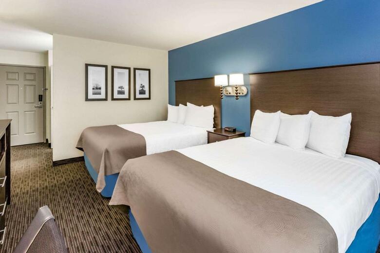 Hotel Americinn & Suites Burnsville