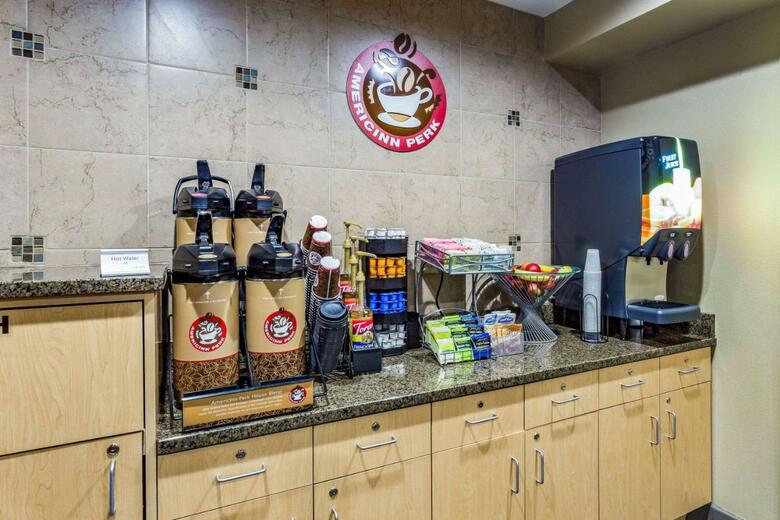 Hotel Americinn & Suites Burnsville