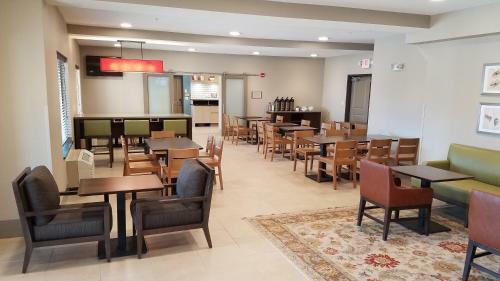 Hotel Country Inn & Suites Saint Cloud