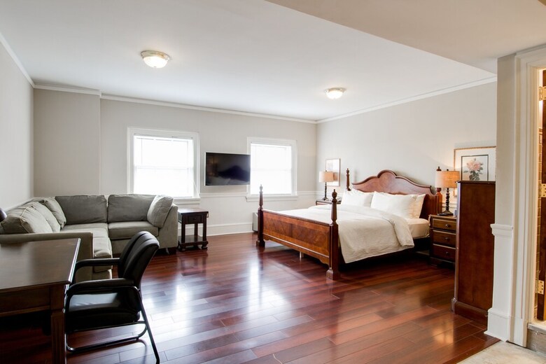 Hotel 340