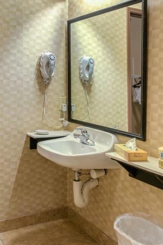 Hotel Mainstay Suites Saint Robert