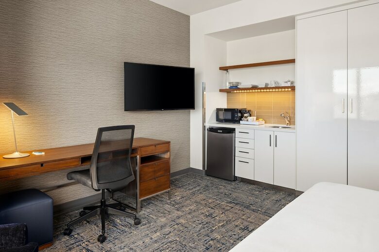 Hotel Element Bozeman