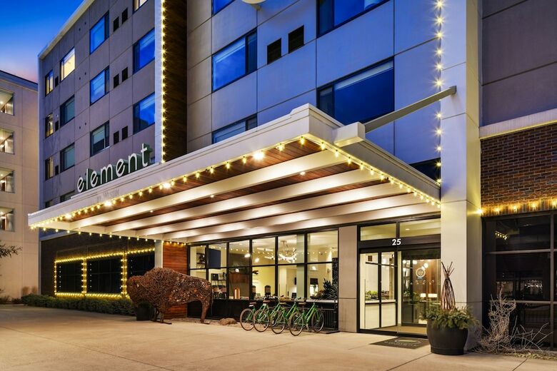 Hotel Element Bozeman