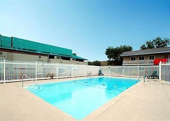 Hotel Econo Lodge West Dodge Omaha