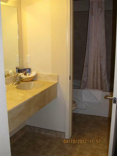 Carson City Plaza Hotel