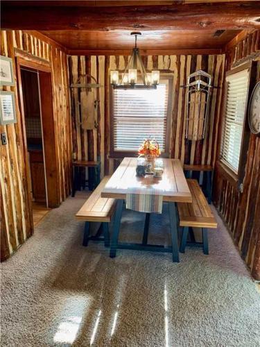 Larch Cabin