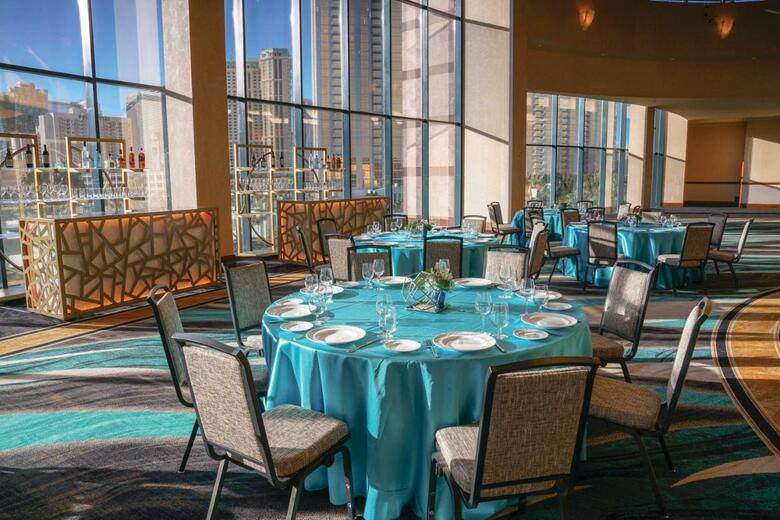 Hotel Skylofts At Mgm Grand