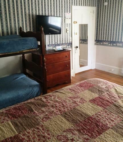 Cranmore Mountain Lodge Bed & Breakfast