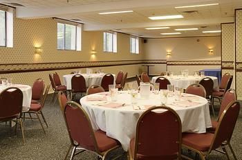Hotel Days Inn Hillsborough