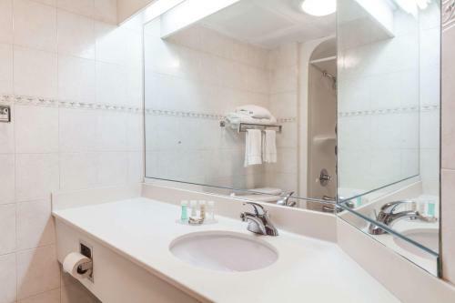 Hotel Howard Johnson Newark