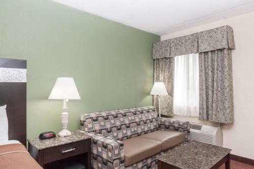 Hotel Howard Johnson Newark