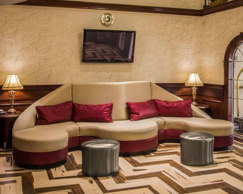 Hotel Comfort Suites North Bergen