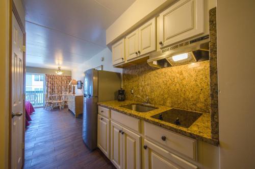 Ala Moana Motel & Suites