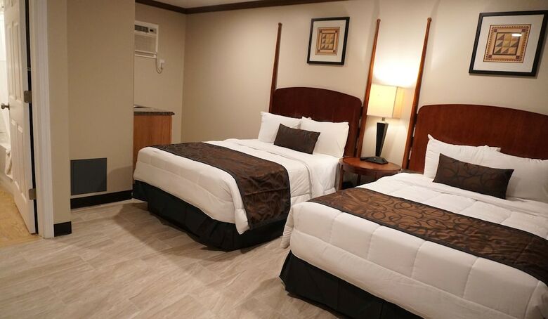 Hotel Beachside Resort