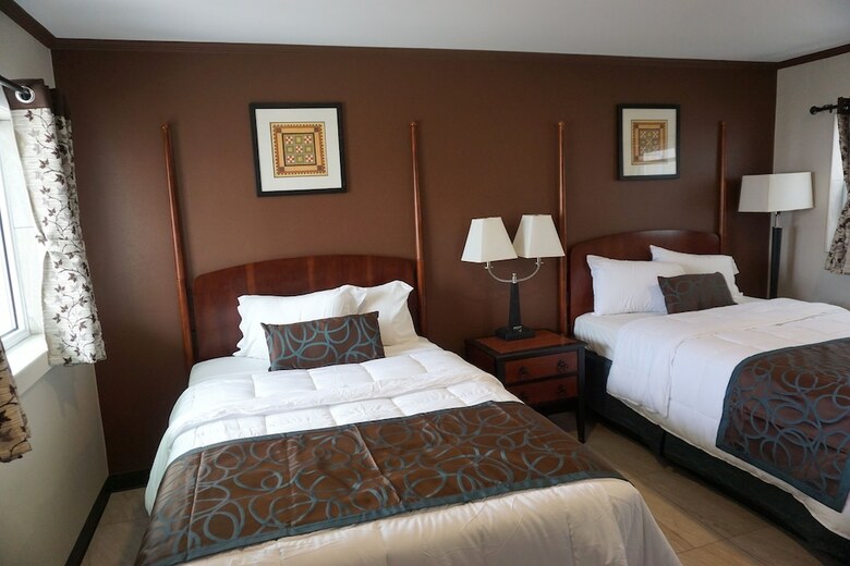 Hotel Beachside Resort