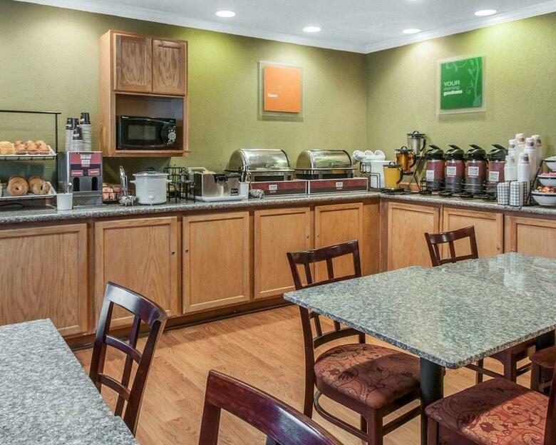 Hotel Comfort Inn Farmington