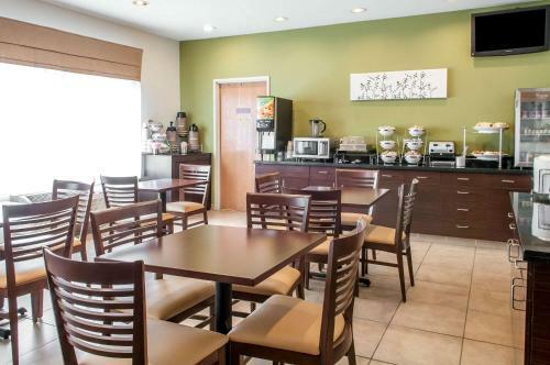 Hotel Sleep Inn University