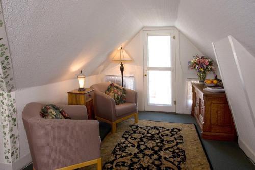 Hacienda Nicholas Bed & Breakfast