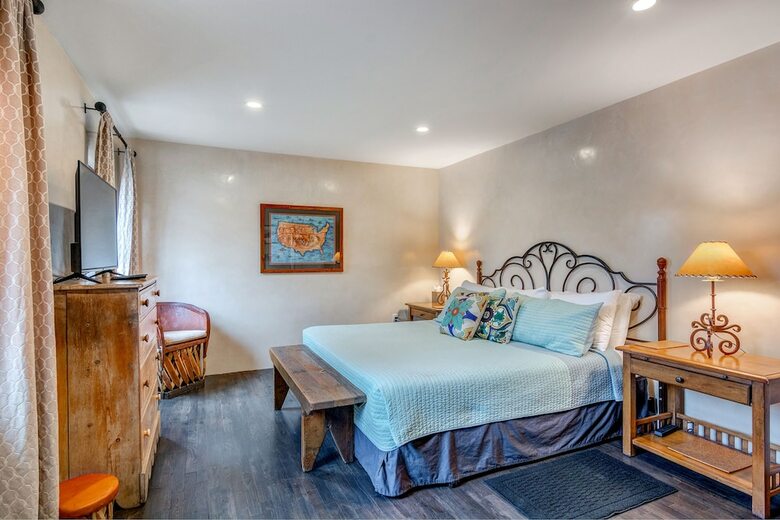 Posada Santa Fe Motel & Inn