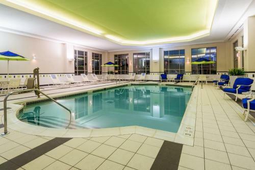 Hotel Courtyard By Marriott Buffalo Airport