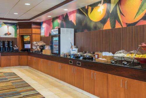 Hotel Courtyard By Marriott Buffalo Airport