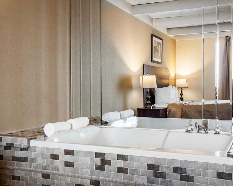 Hotel Quality Inn Buffalo Airport
