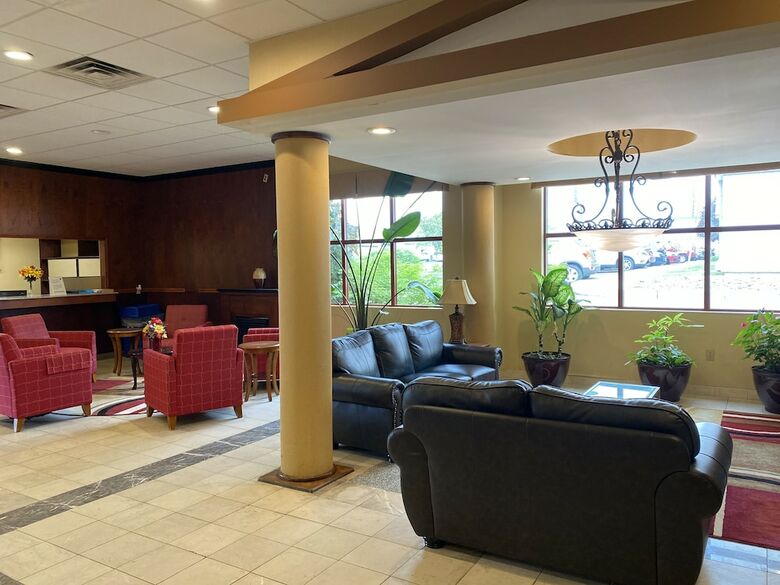 Hotel Quality Inn Buffalo Airport